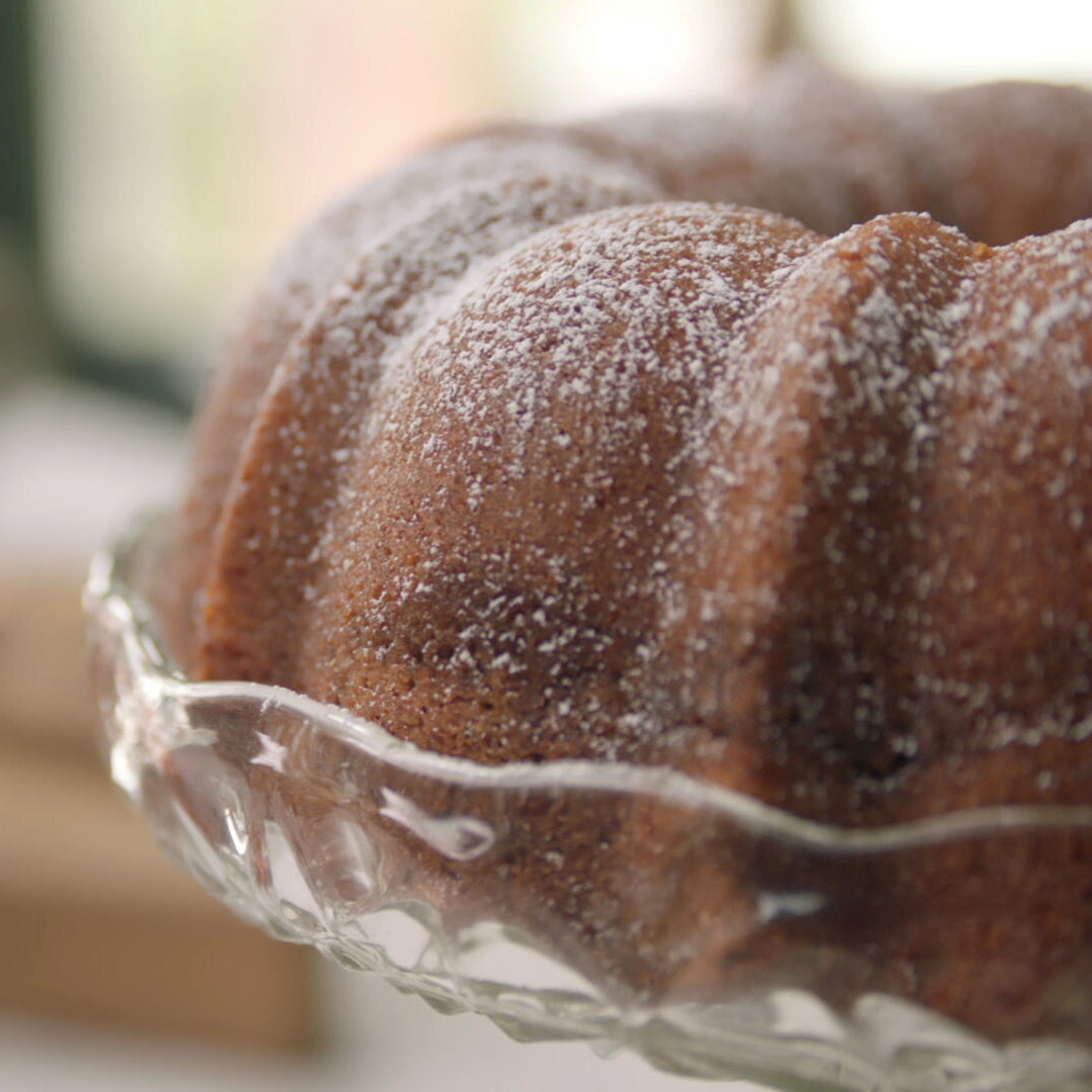 Cinnamon Pecan Bundt Cake