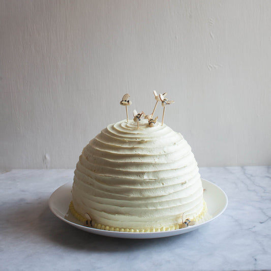Zoe Bakes Beehive Cake