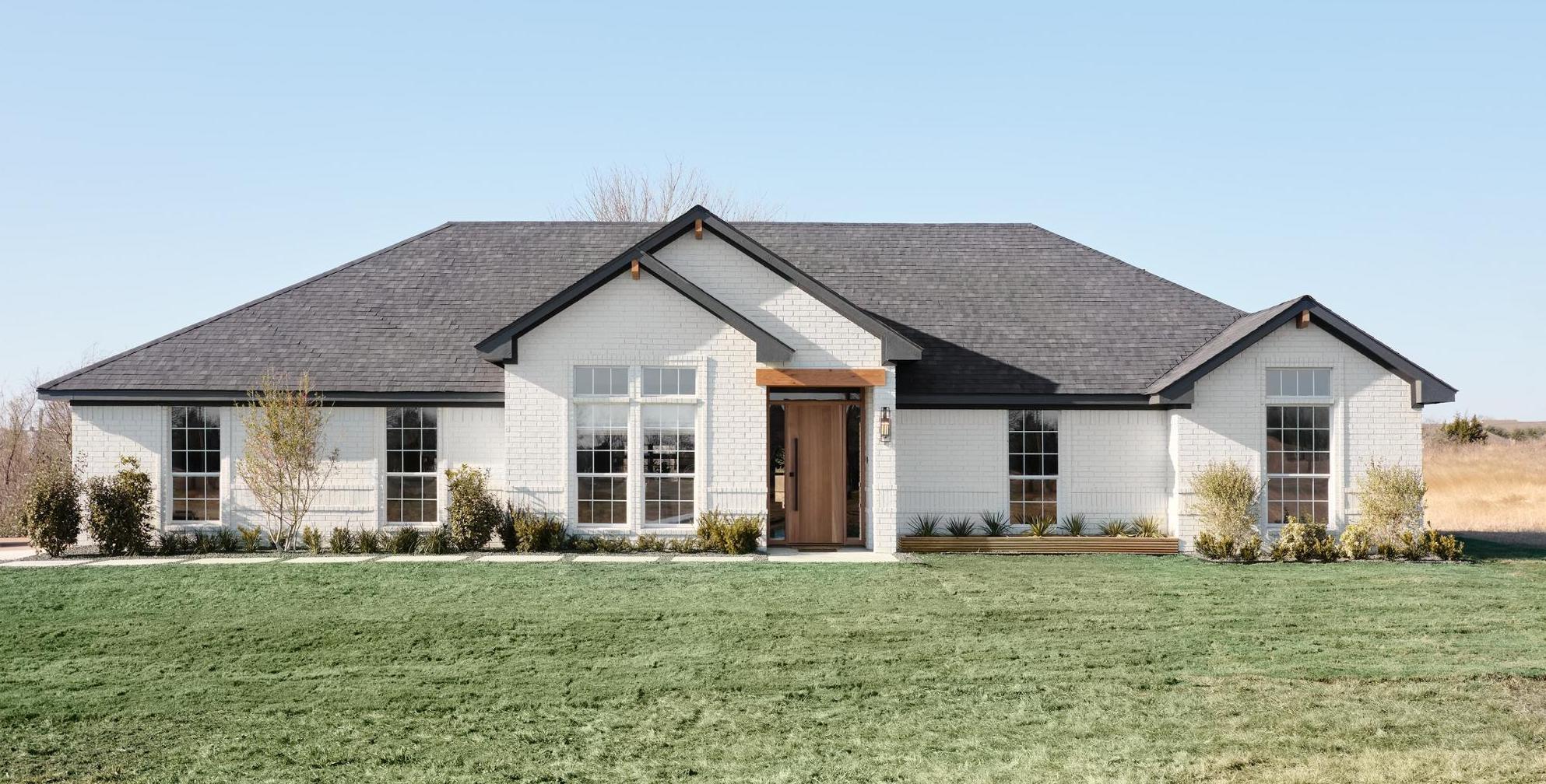 Fixer Upper: Welcome Home—Episode 1 – Magnolia