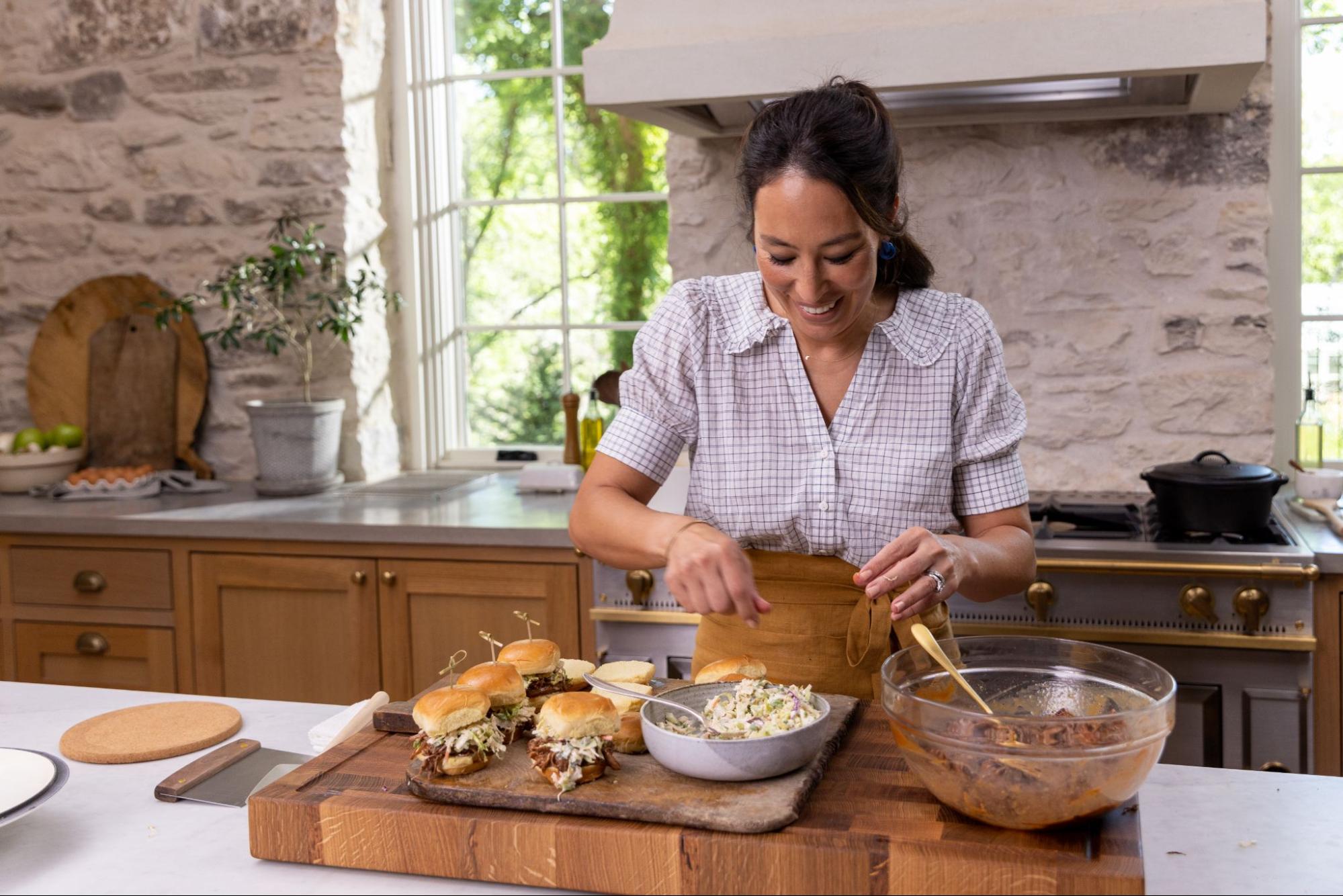 Magnolia Table with Joanna Gaines: Season 7, Episode 3