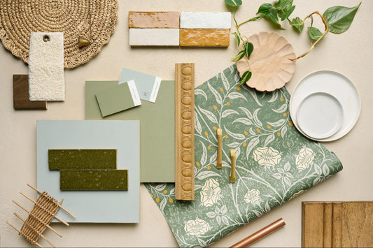 Design elements in Mini Reni 02. 