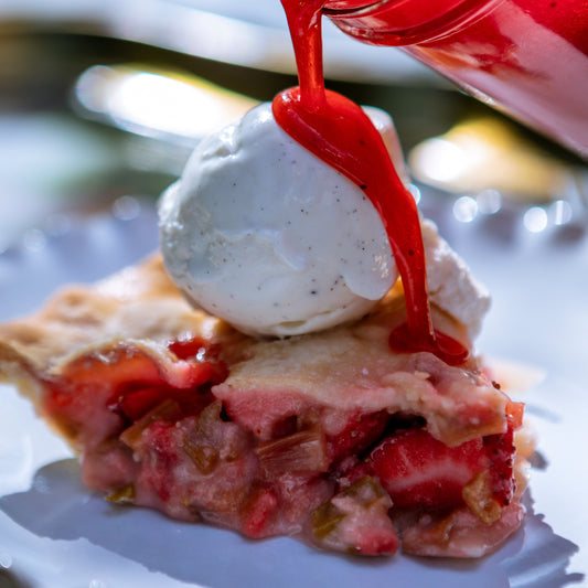 Annie Starke's Strawberry and Vanilla Sauce