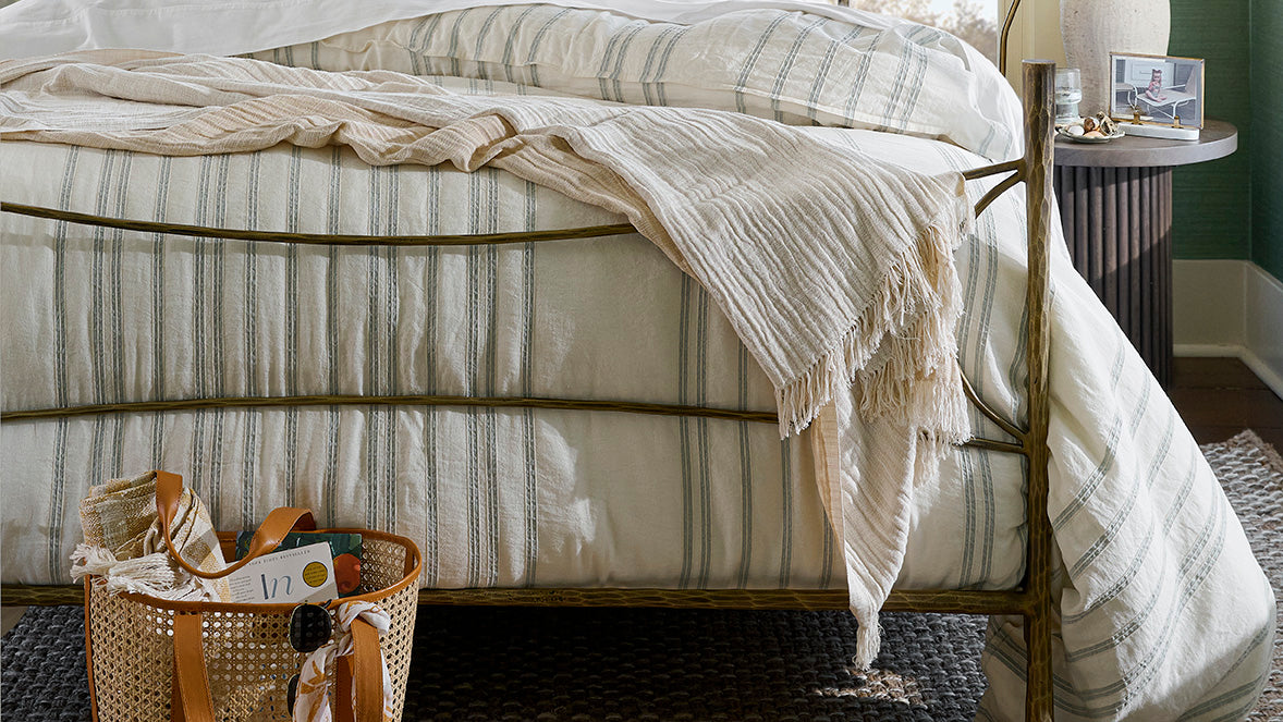 summer bedroom