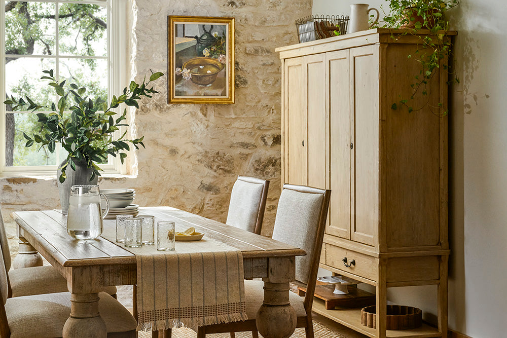 summer dining room