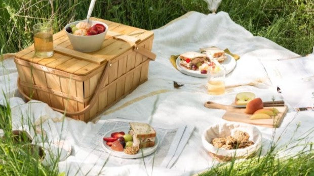 shop picnic baskets, tablecloths, dishes, glassware, flatware and serveware.