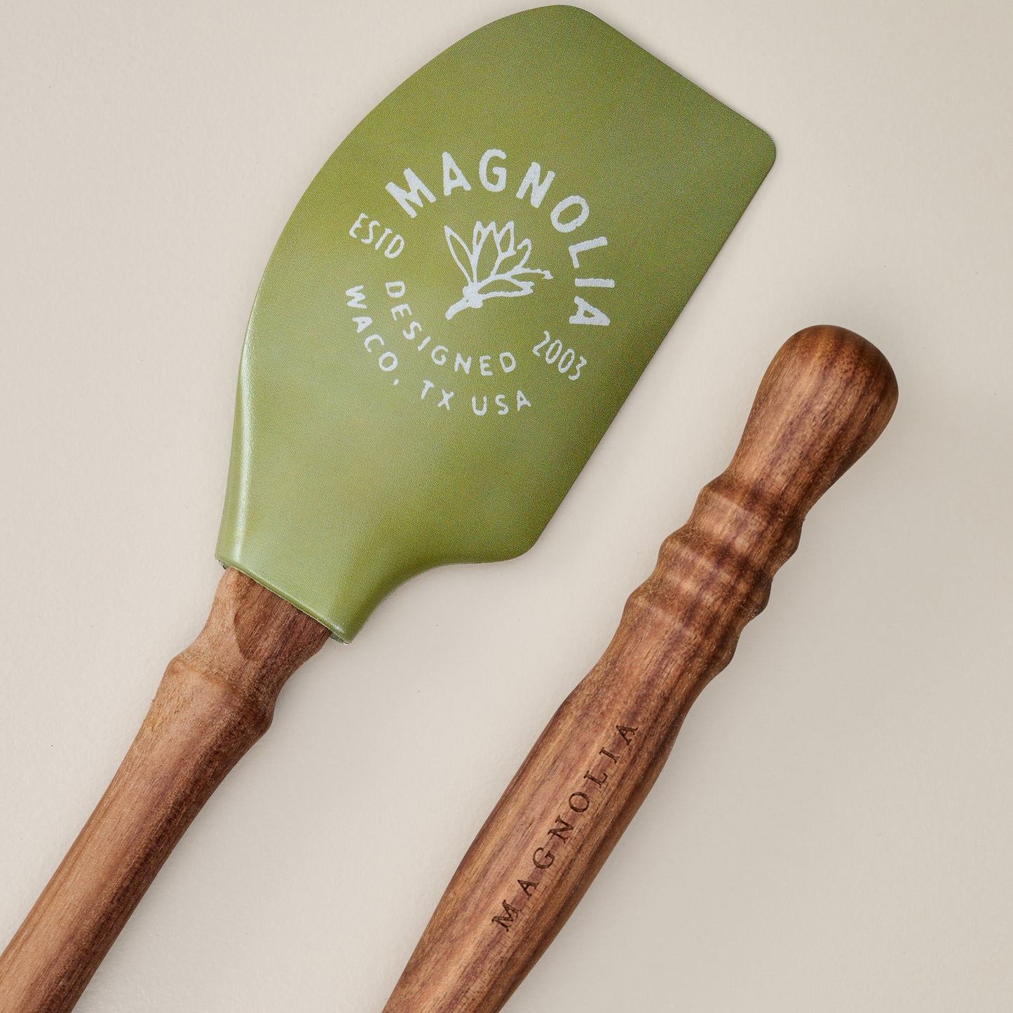 Magnolia Turned Handle Flower Spatula Bundle close up