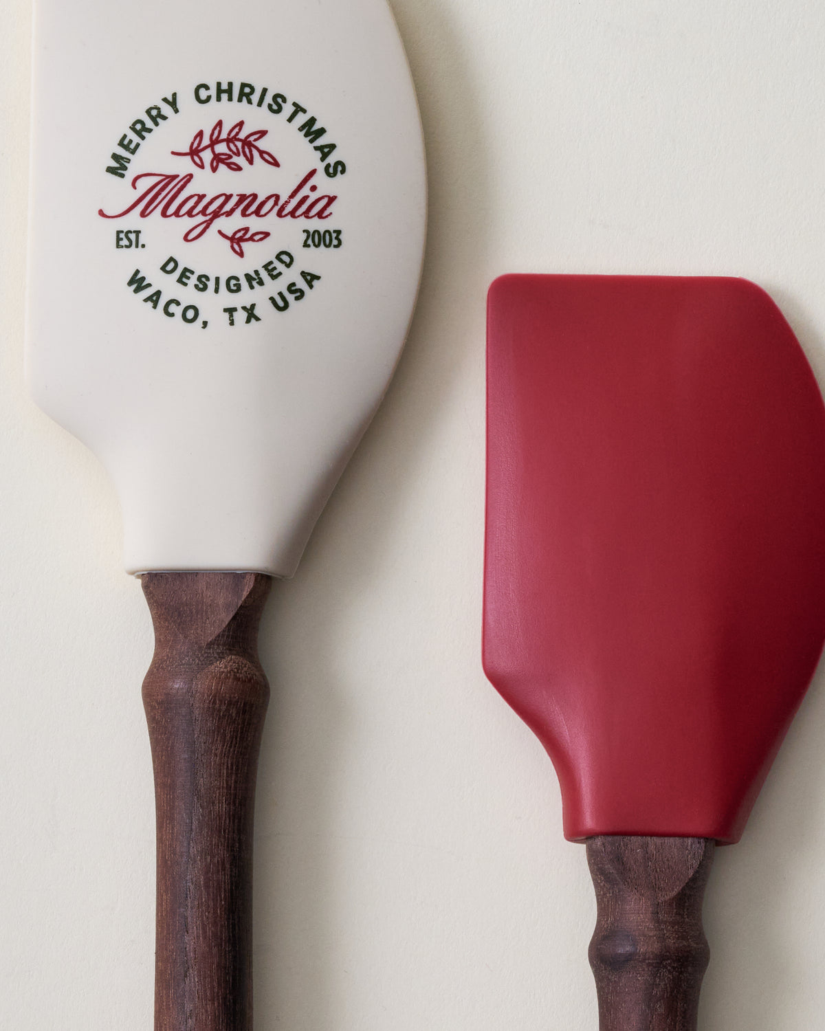 Holiday Spatula Set of Two close up