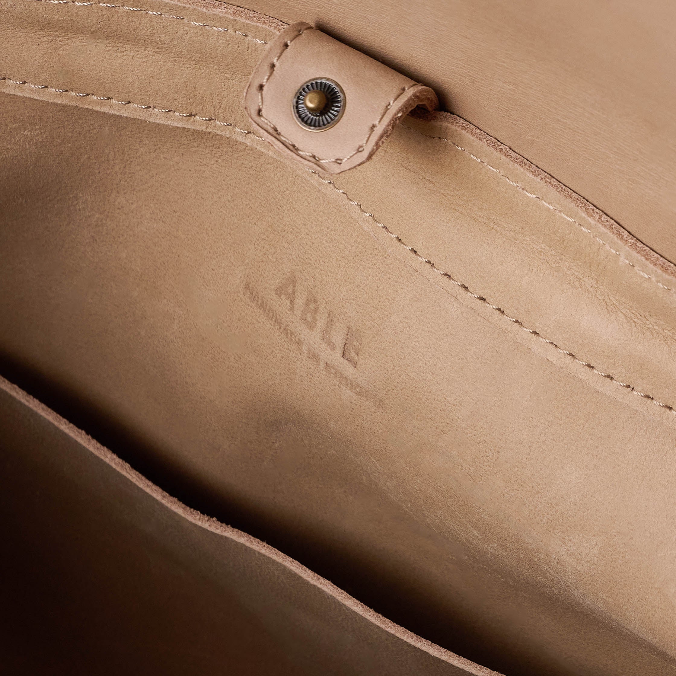 ■JILLSTUART■ Ella Backpack 3color JLBA4F930BK JLBA4E931IV Jill Brown Leather Backpack | Alaskan Leather Company