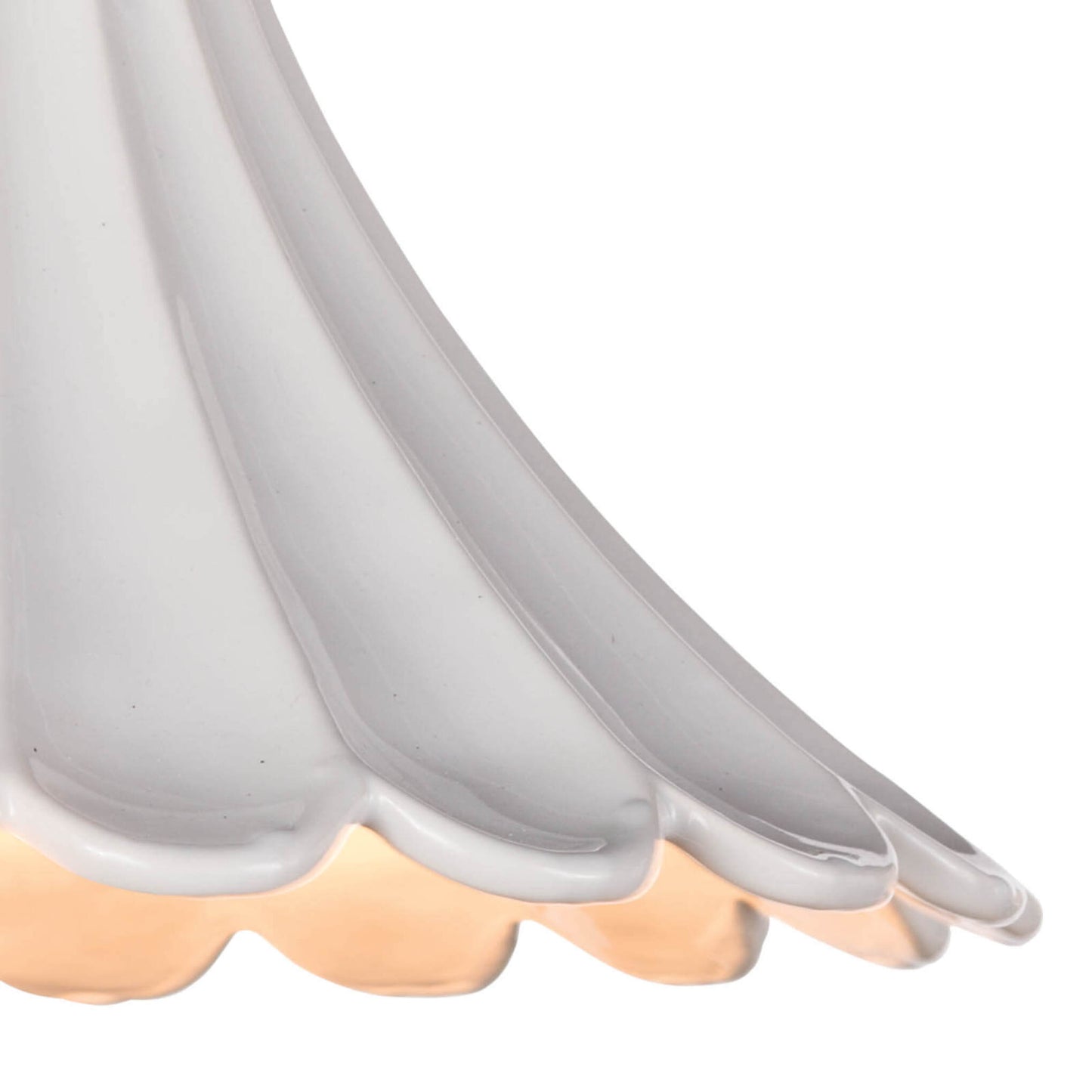 Landry Pendant edge up close