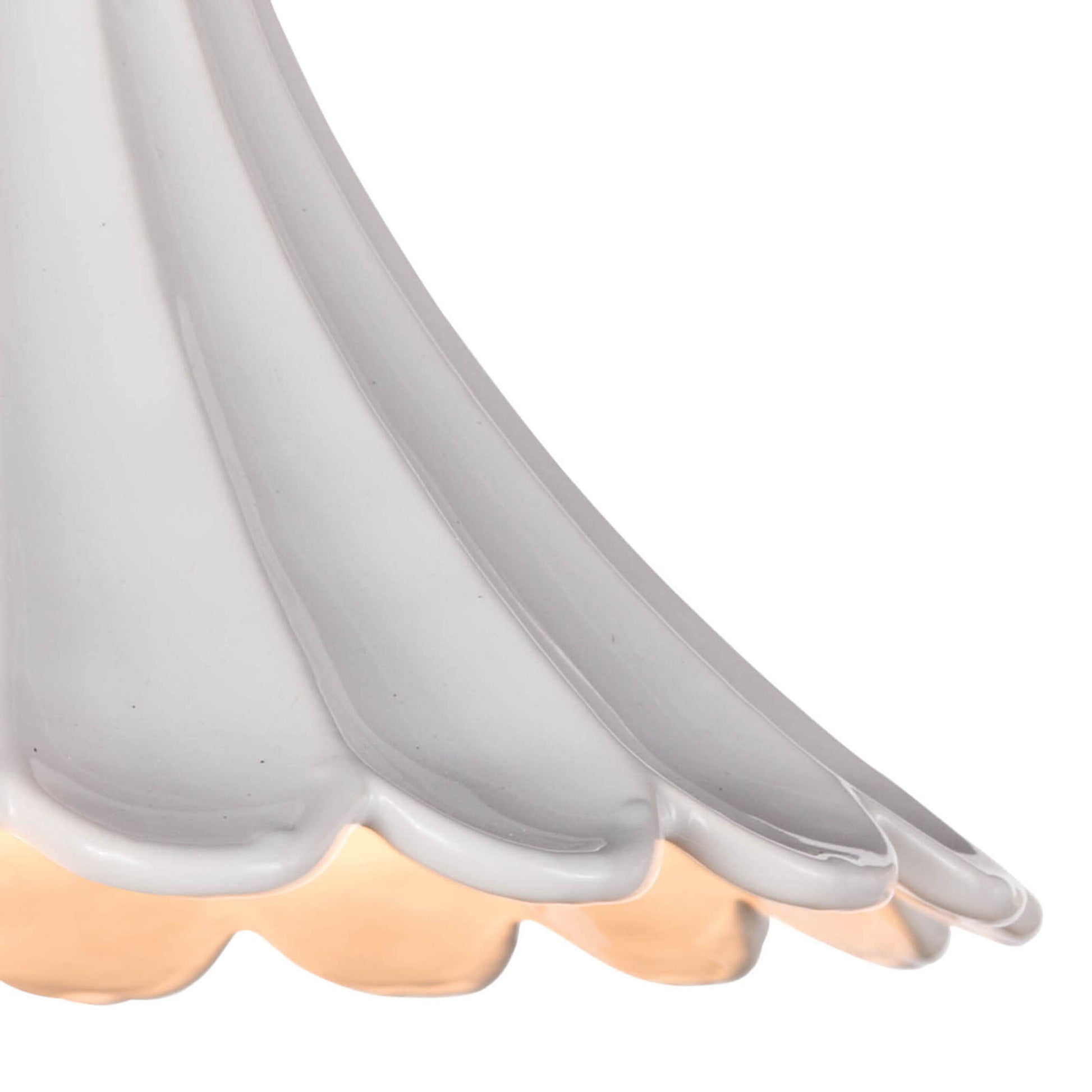 Landry Pendant edge up close