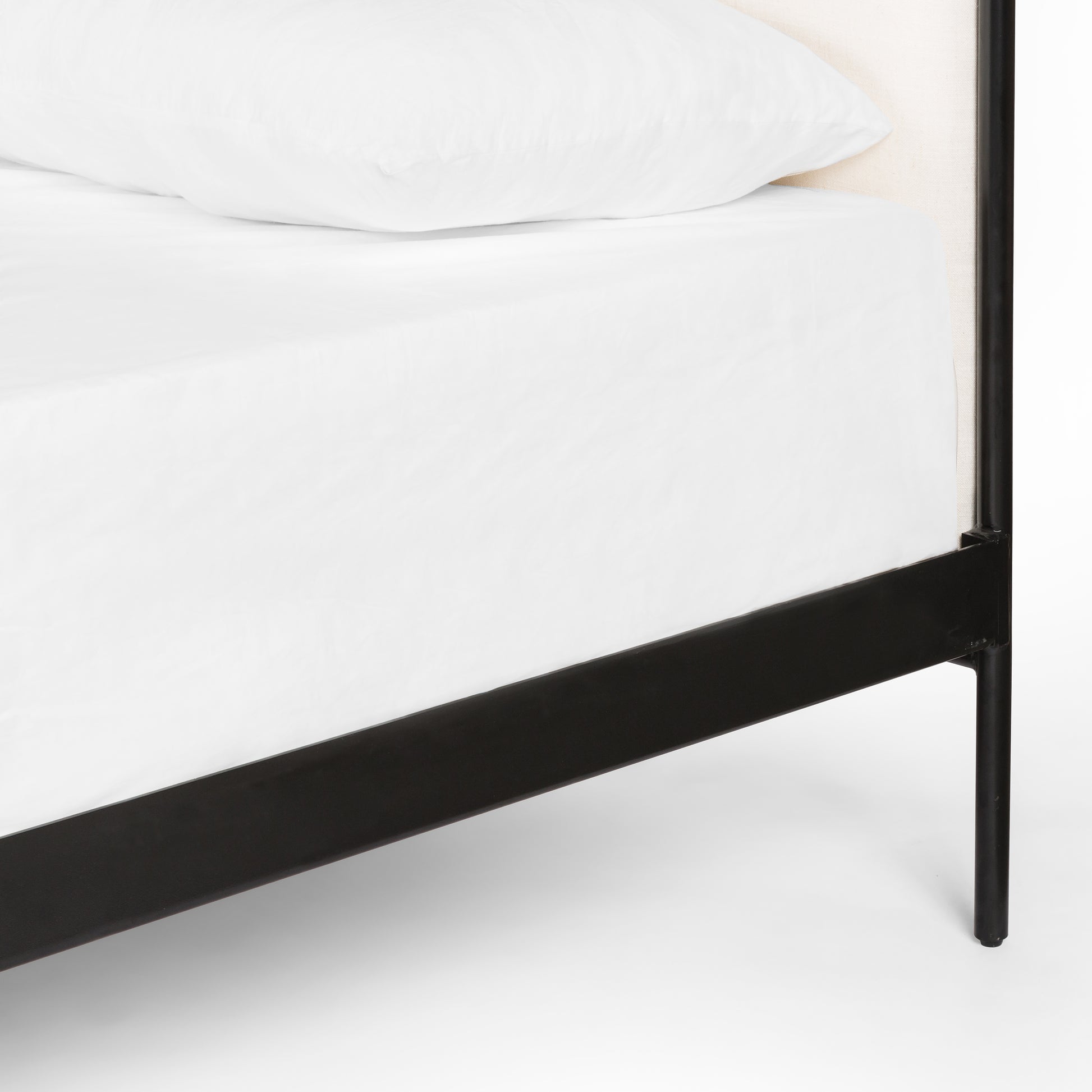 Colette Bed