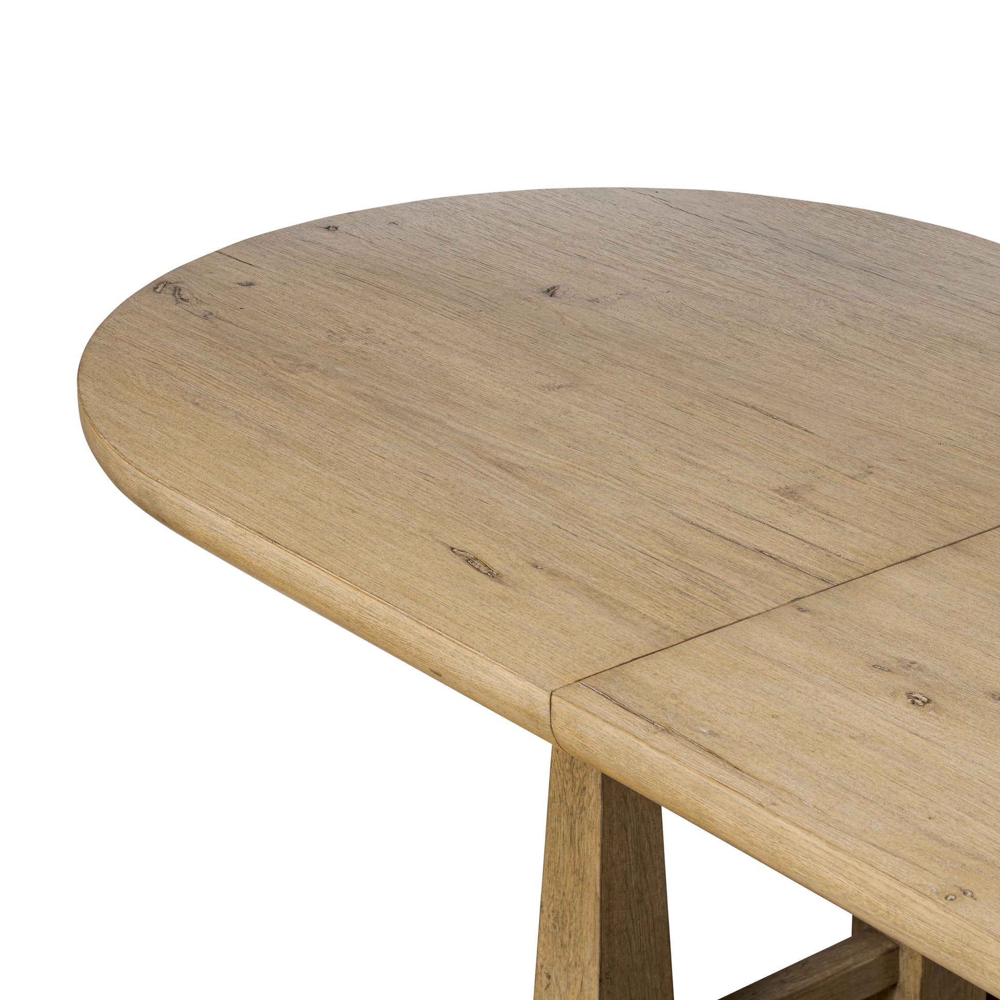Griffin Oval Extension Dining Table close up view