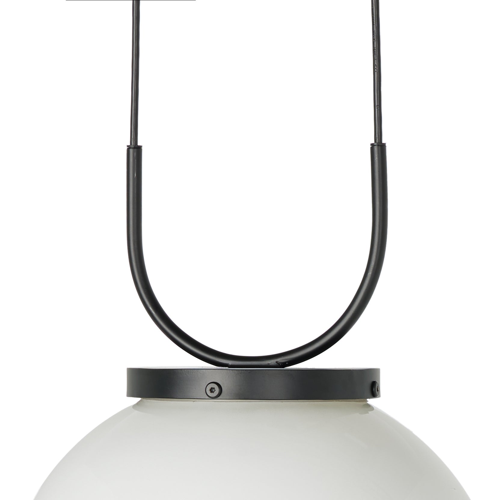 Tommie Pendant metal up close