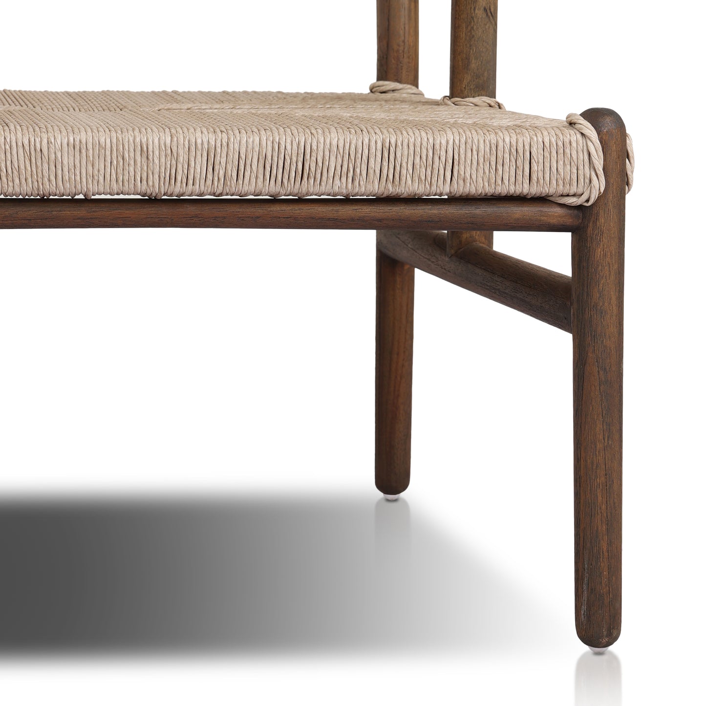 Maris Outdoor Chair (No Cushion) close up leg view