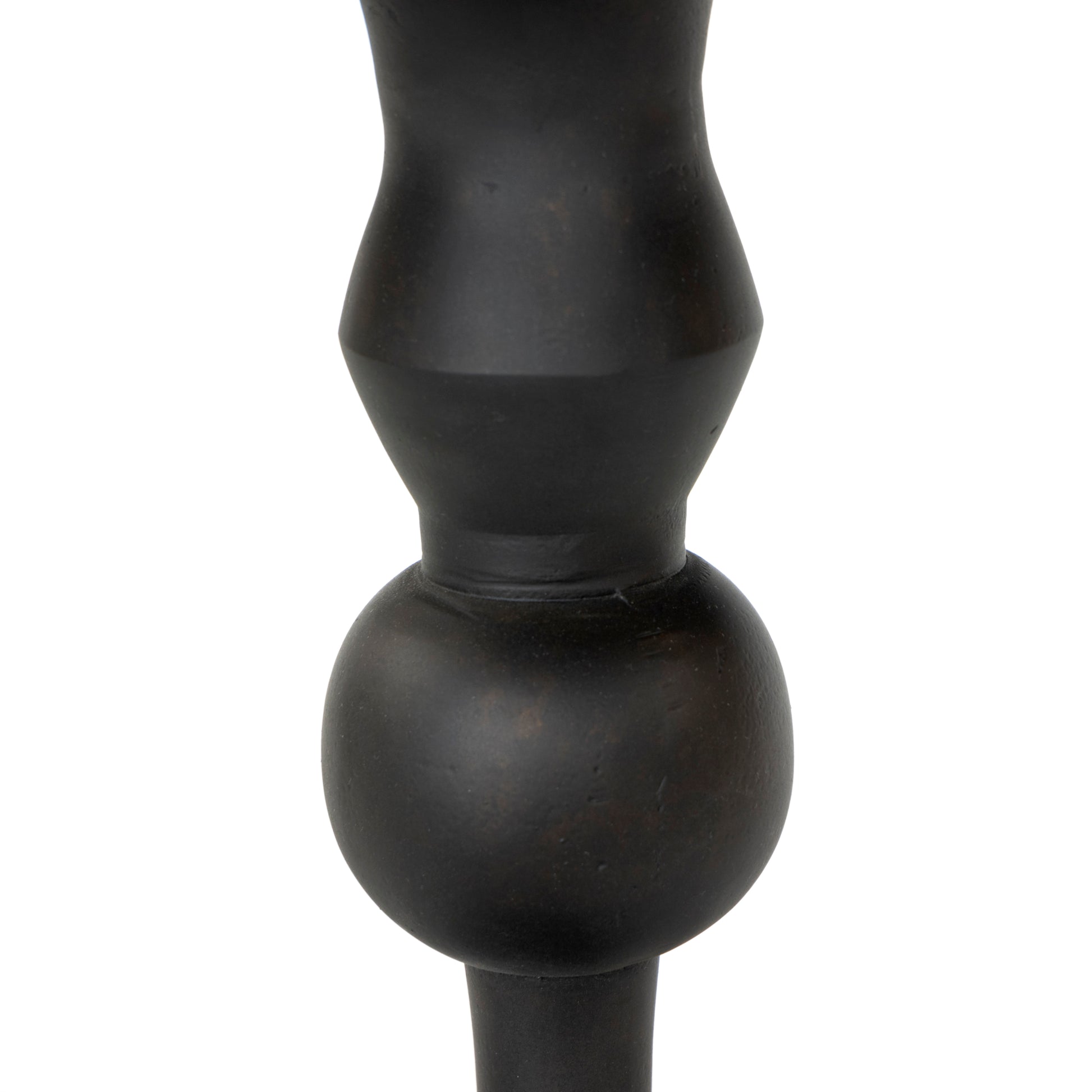 Mira End Table leg shape up close