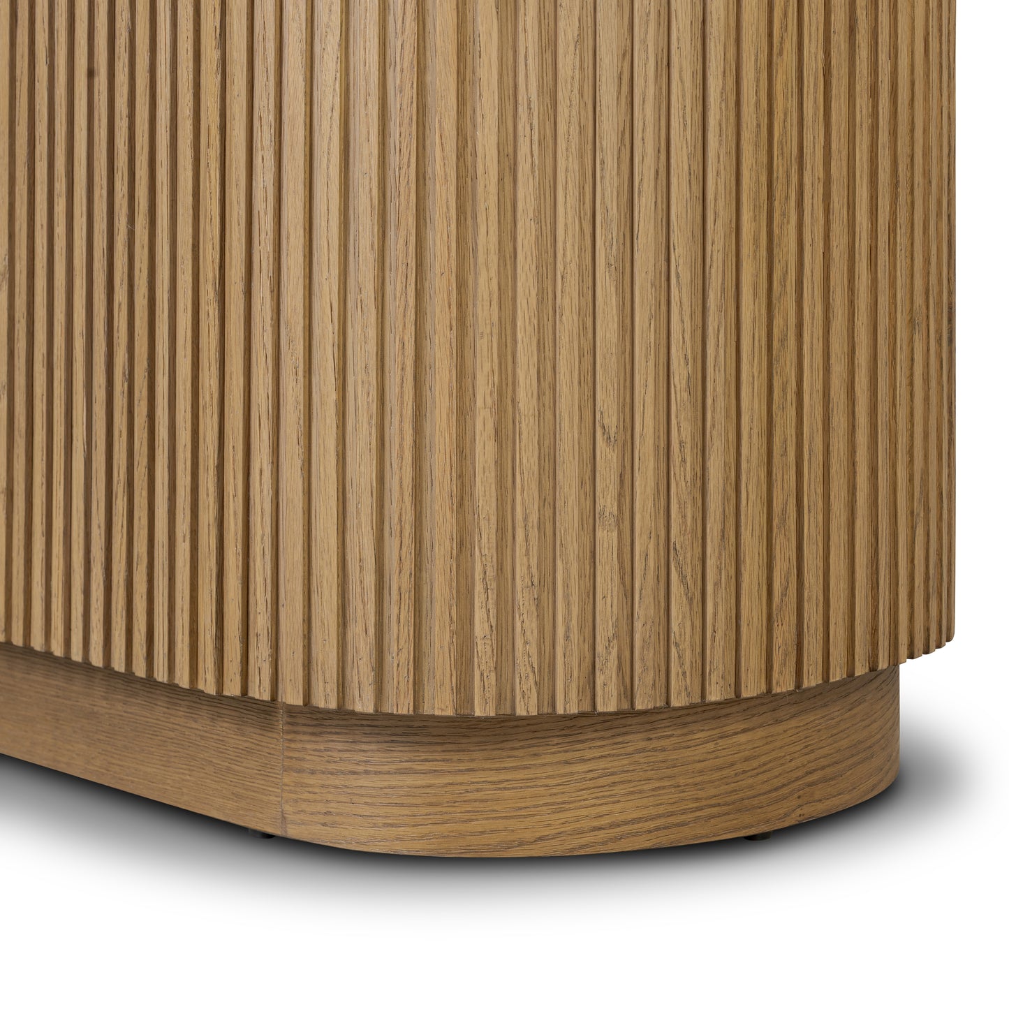 Delphine Cabinet close up cabinet base view