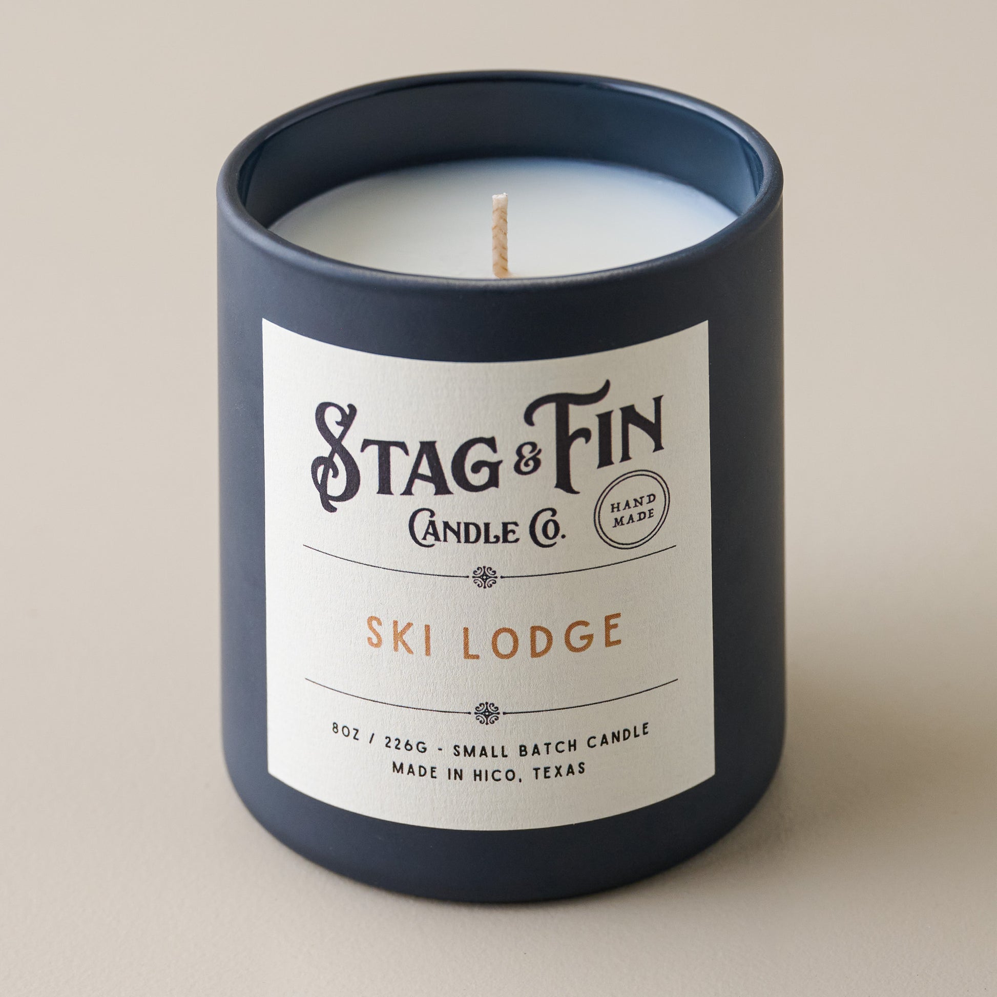 Stag and Fin Ski Lodge Candle