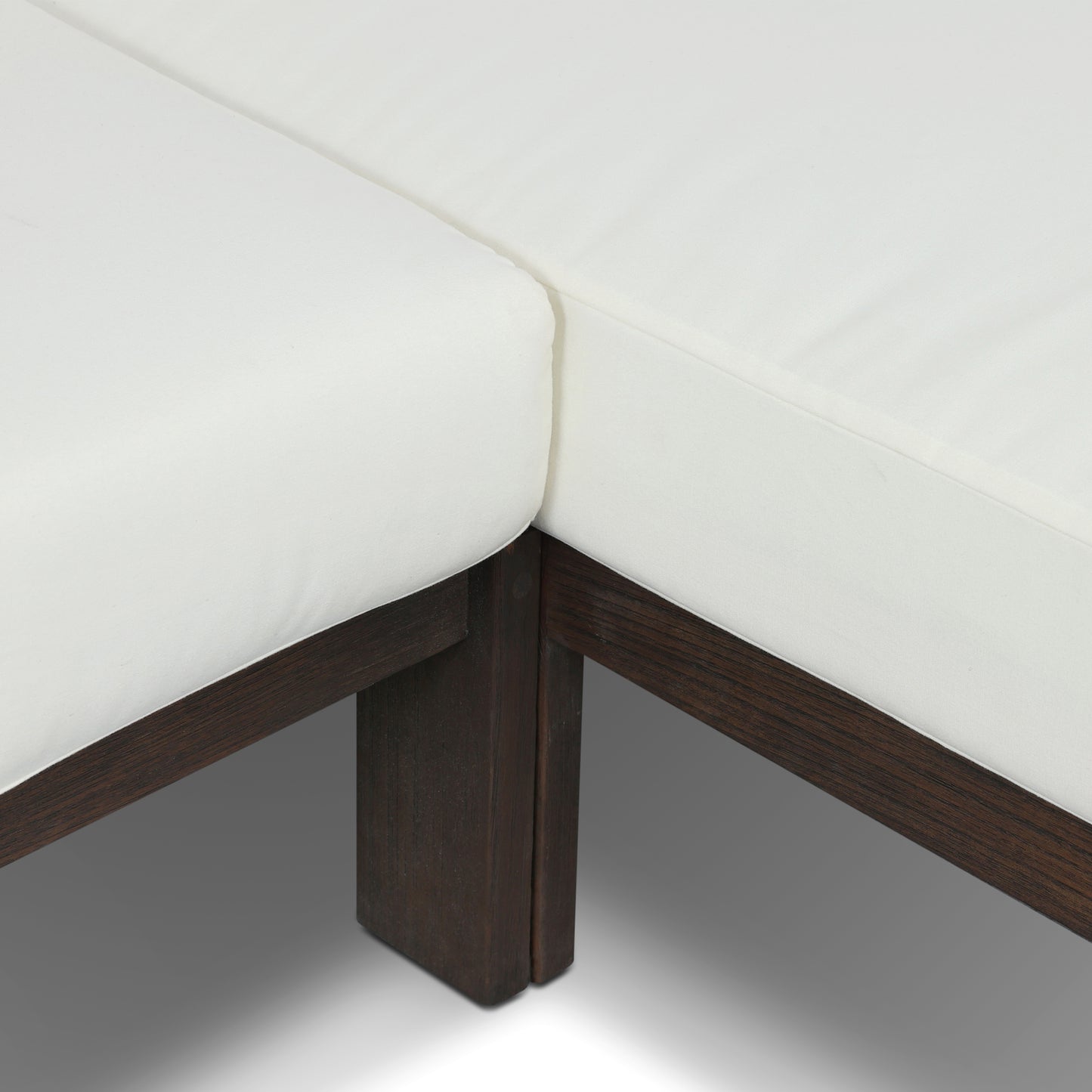 Adrian Outdoor Sectional (Right) close up view of sectional insert 