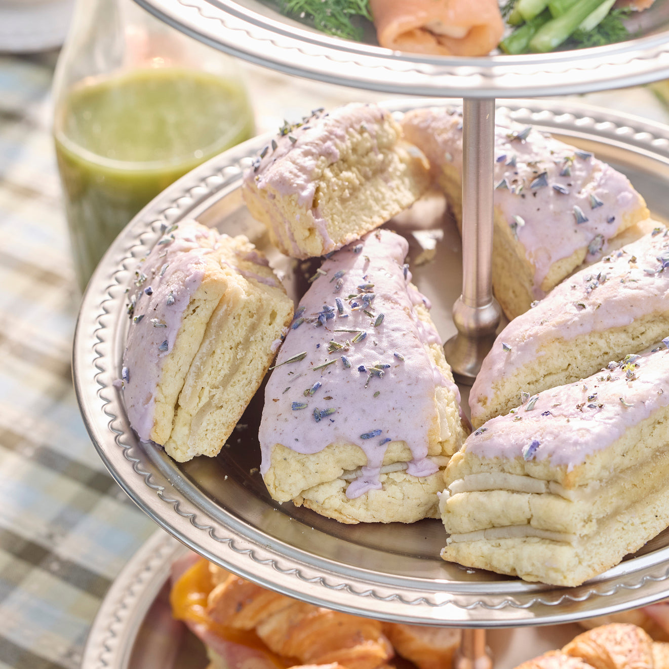 HONEY LAVENDER SCONE