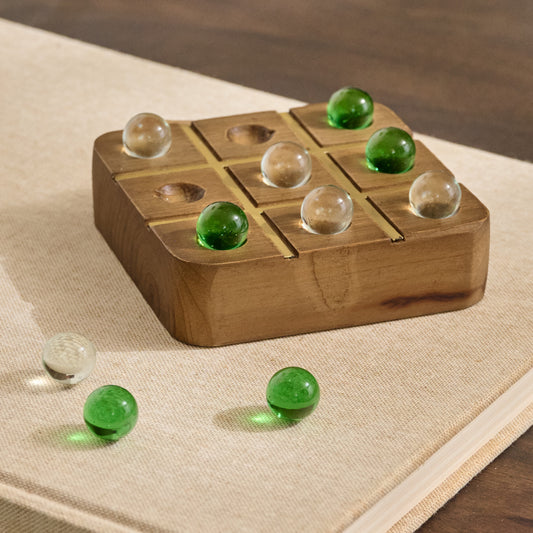 Vintage-Inspired Wooden Tic-Tac-Toe