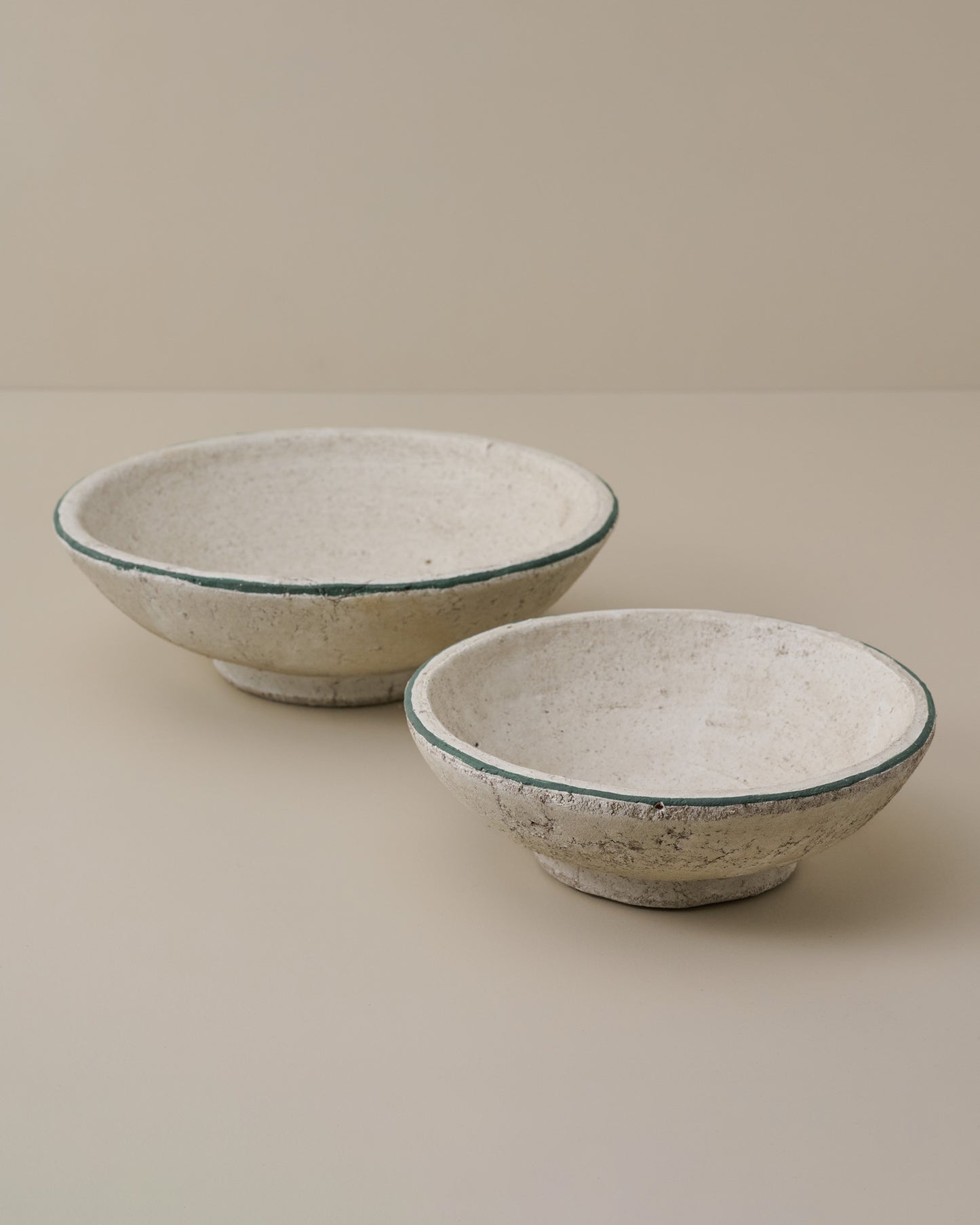 Small and Large Lane Green Rimmed Decorative Bowls