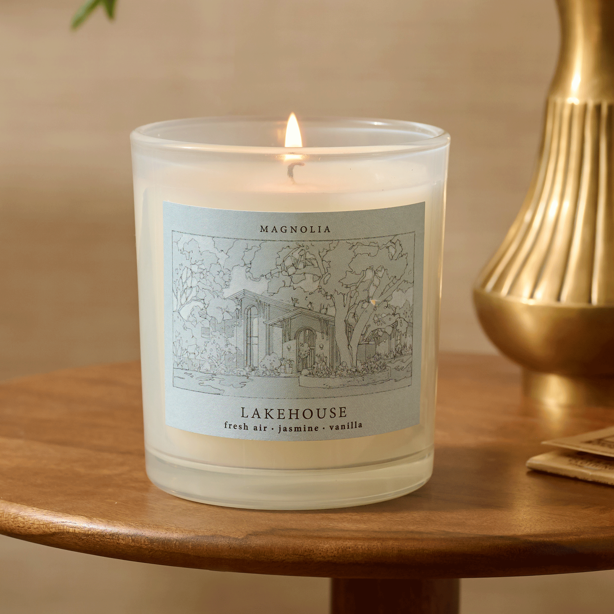 Magnolia Lakehouse Candle - Thumbnail 2