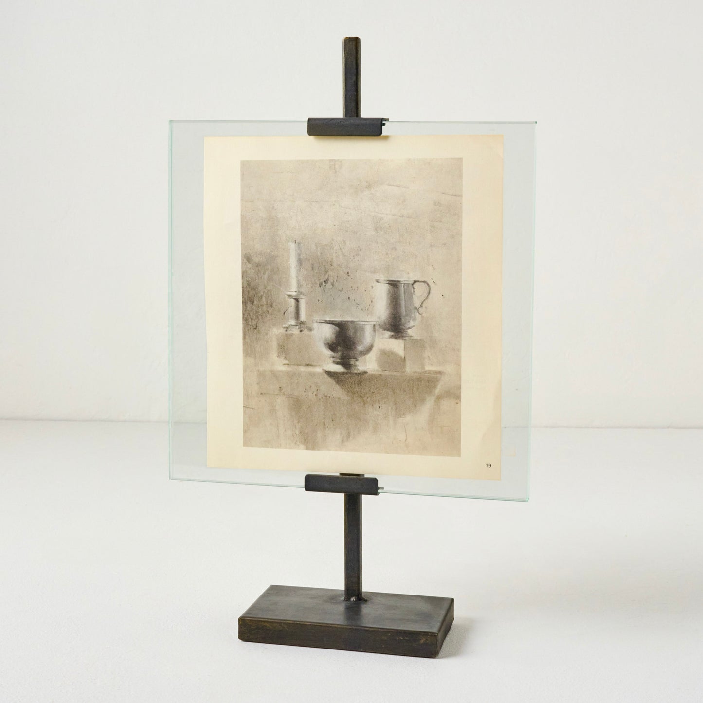 Shaina Adjustable Display Frame/Easel in Bronze