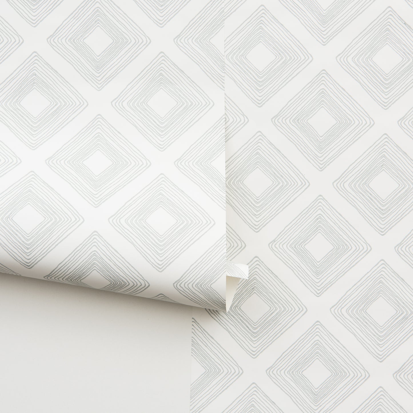 Diamond Sketch Wallpaper eggshell blue