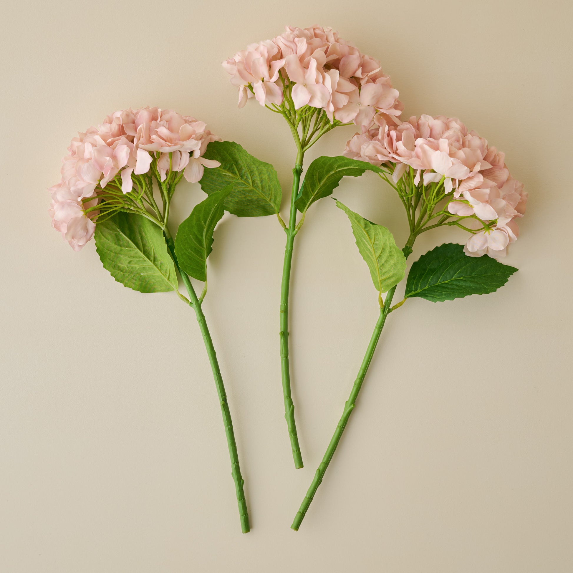 Real Touch Dusty Pink Hydrangea Bundle spread out