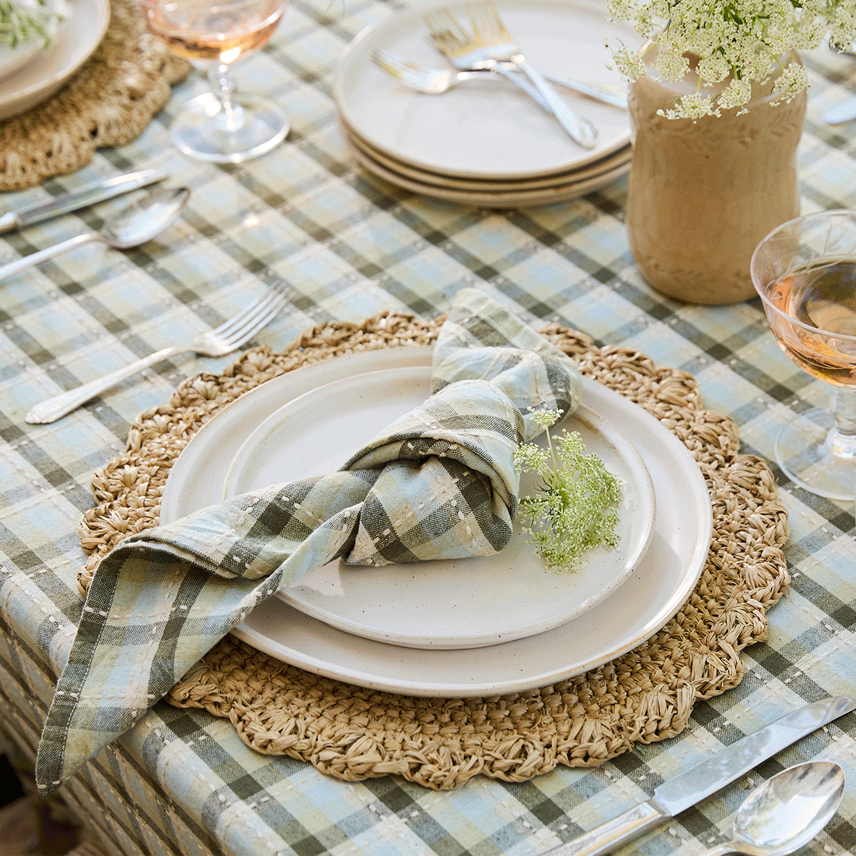 rotating images of food and a place setting for a spring brunch.