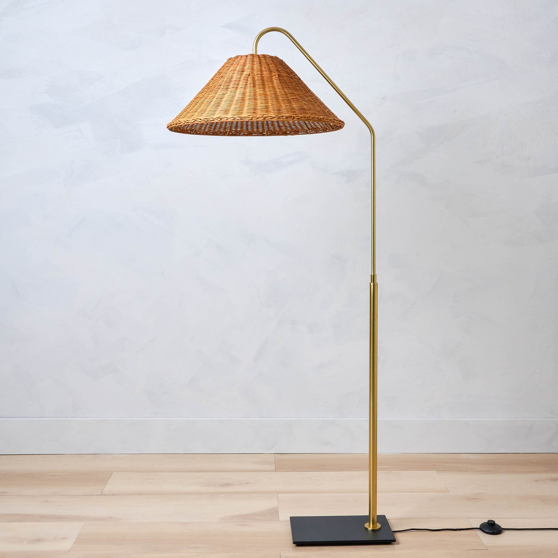 Lucia Floor Lamp - Elegant Aged Brass & Rattan Design