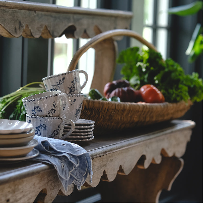 Jo's Favorite Classics. Discover timeless tabletop pieces you’ll use again and again. These set the scene, effortlessly, in any season. SHOP THE LOOKBOOK