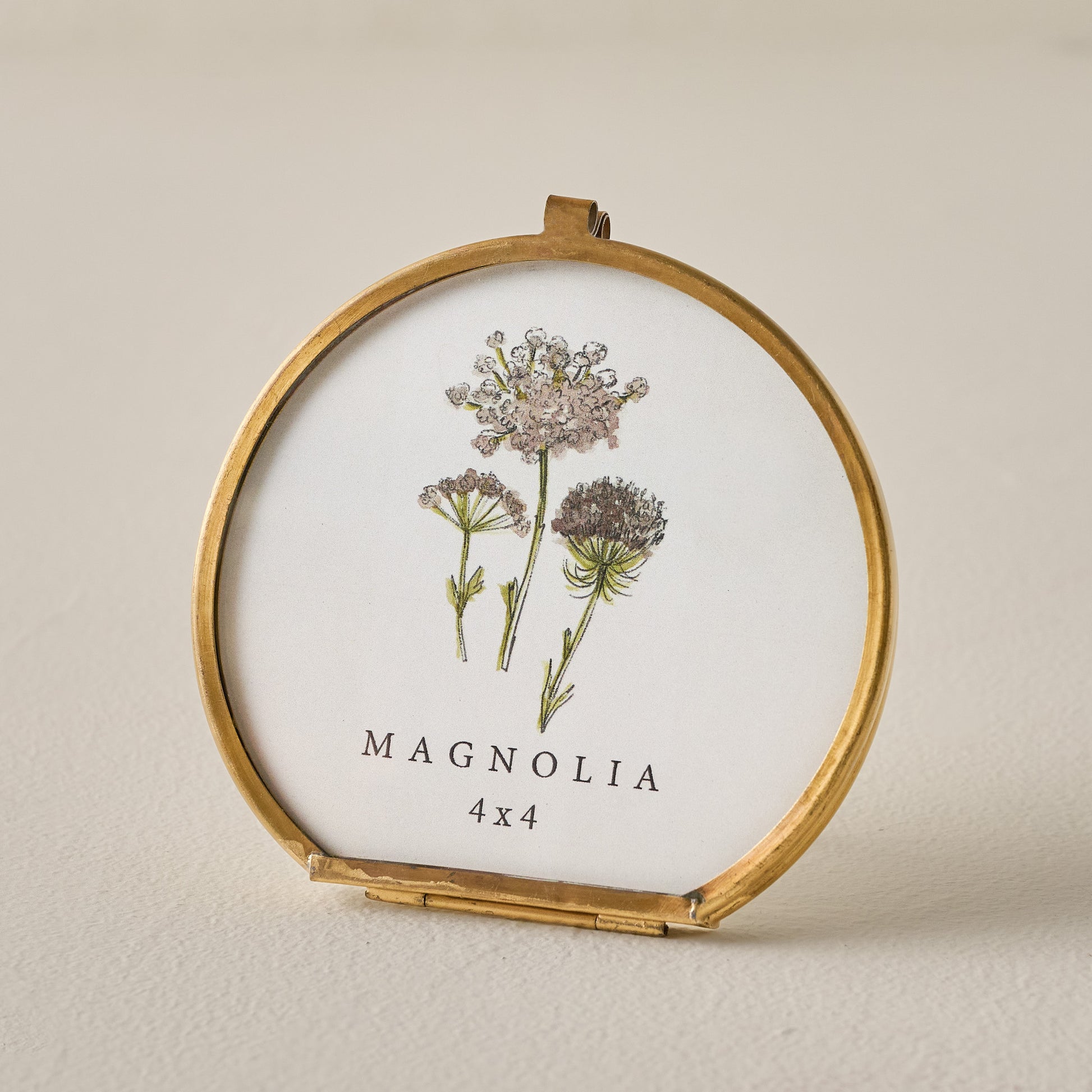 Stella Round Brass Frame