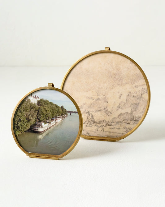 Stella Round Brass Frames