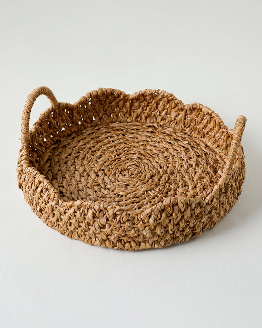 Solene Woven Scalloped Tray