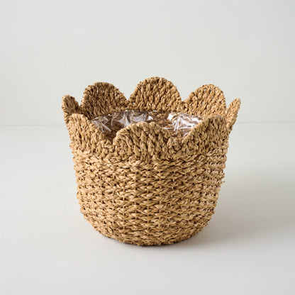 Small Solene Woven Scalloped Planter