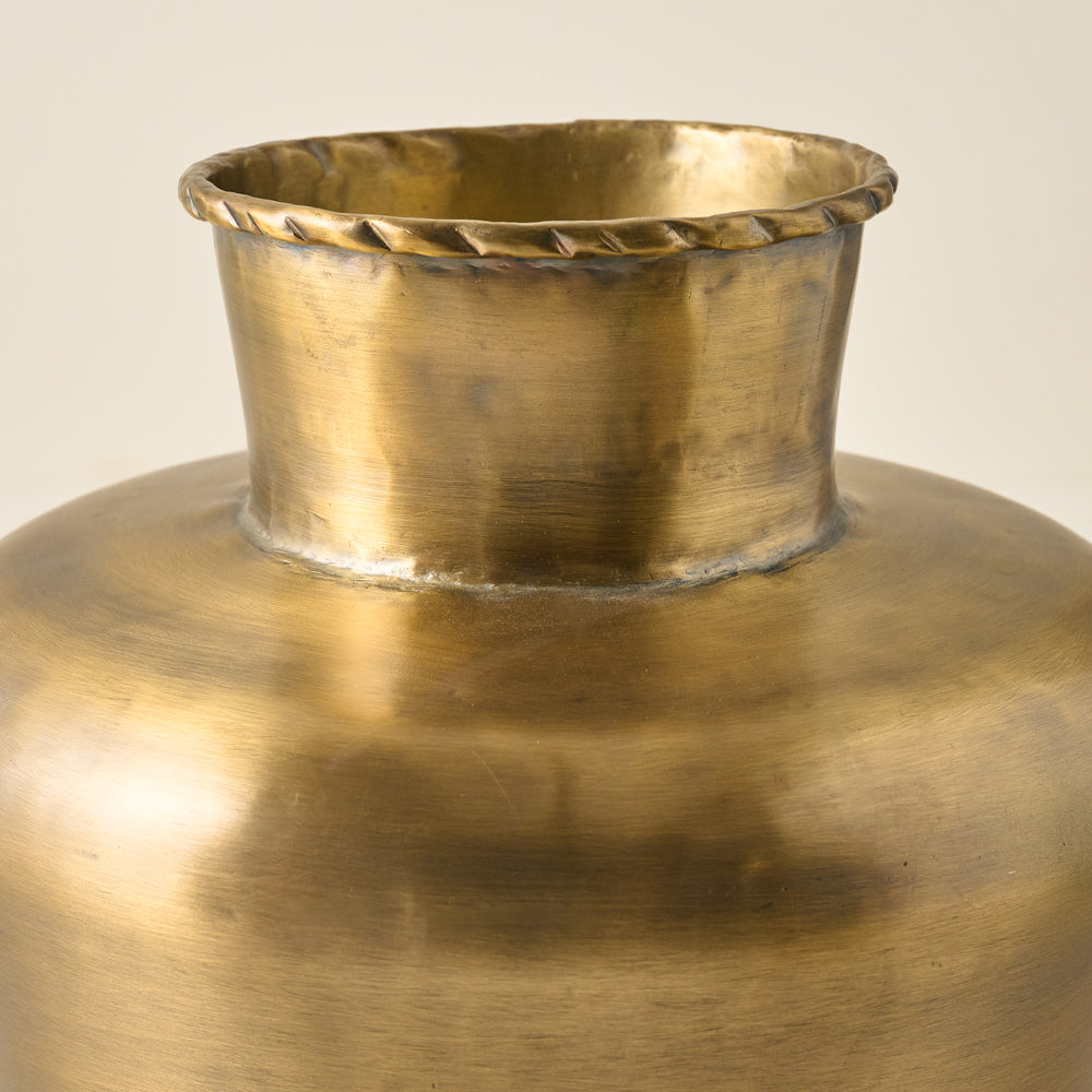 Antiqued Brass Banks Vase up close