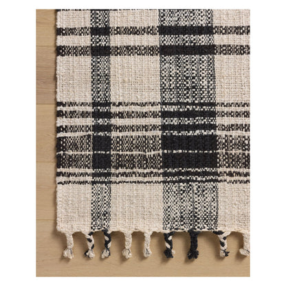 Louie Ivory Black Rug corner