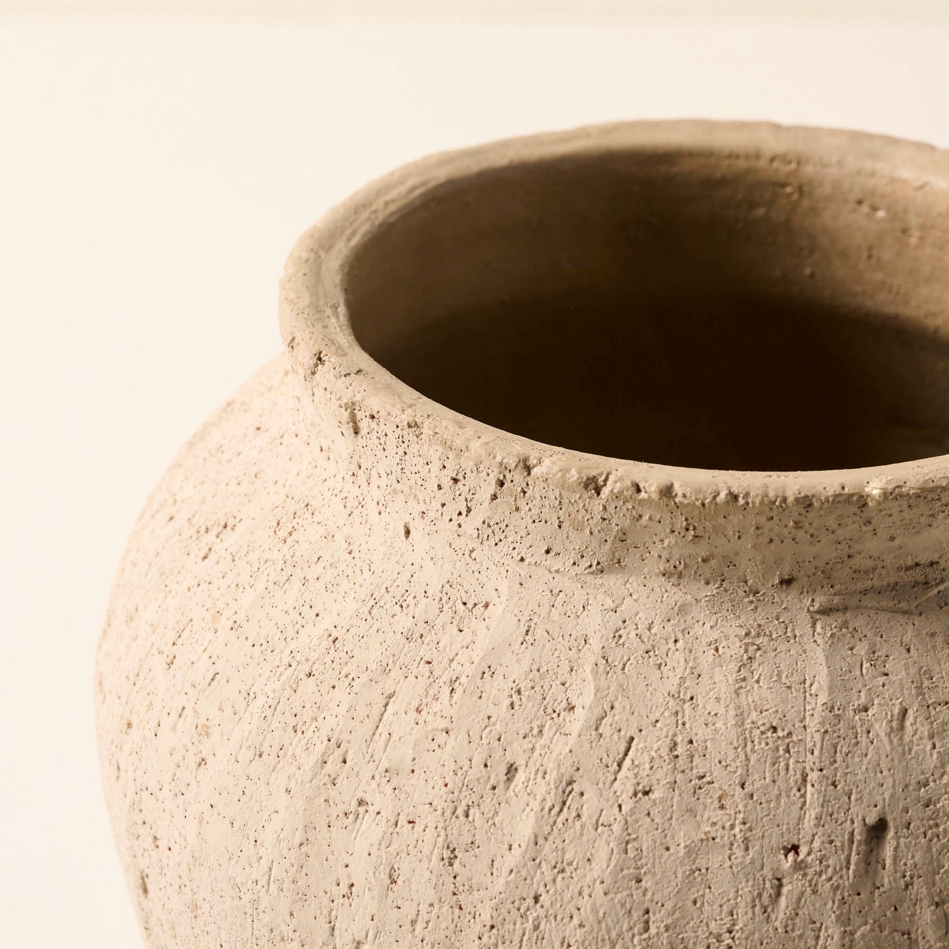 Small Textured Adrienne Vase close up