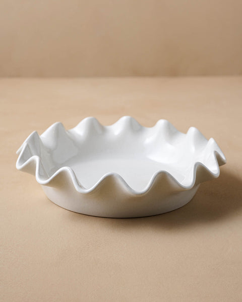 Cream Scalloped Pie Dish