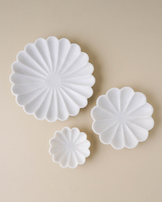 large medium and small sized white marble scalloped accent bowls