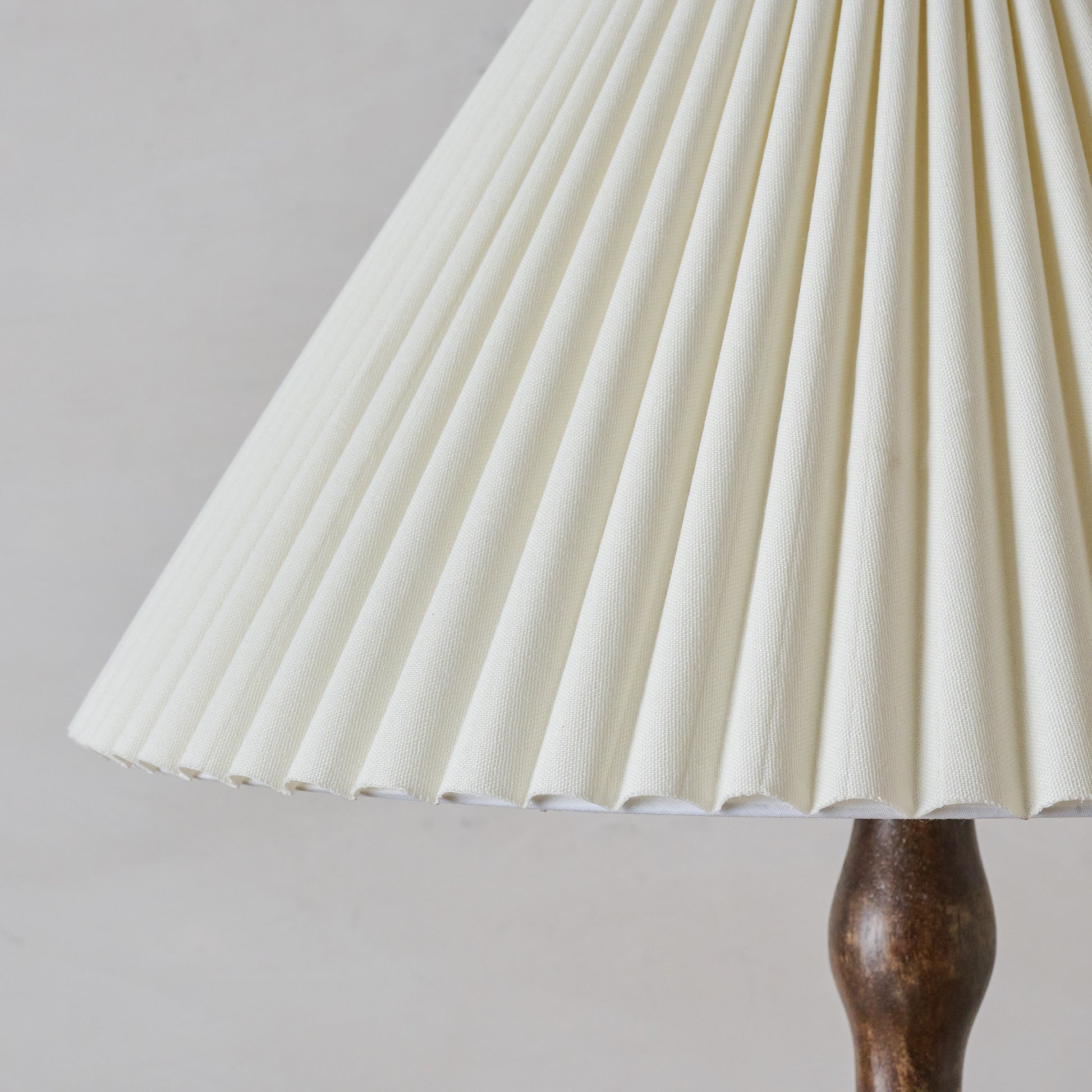 Reyna Turned Wood Floor Lamp shade up close