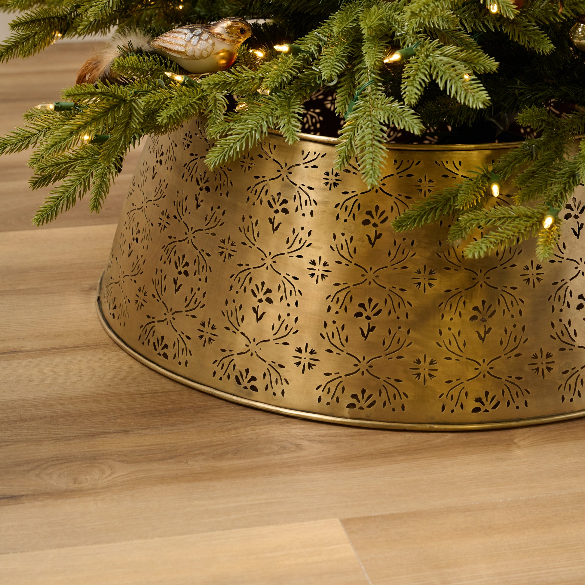Antique Brass Finish Tree Collar shown under tree