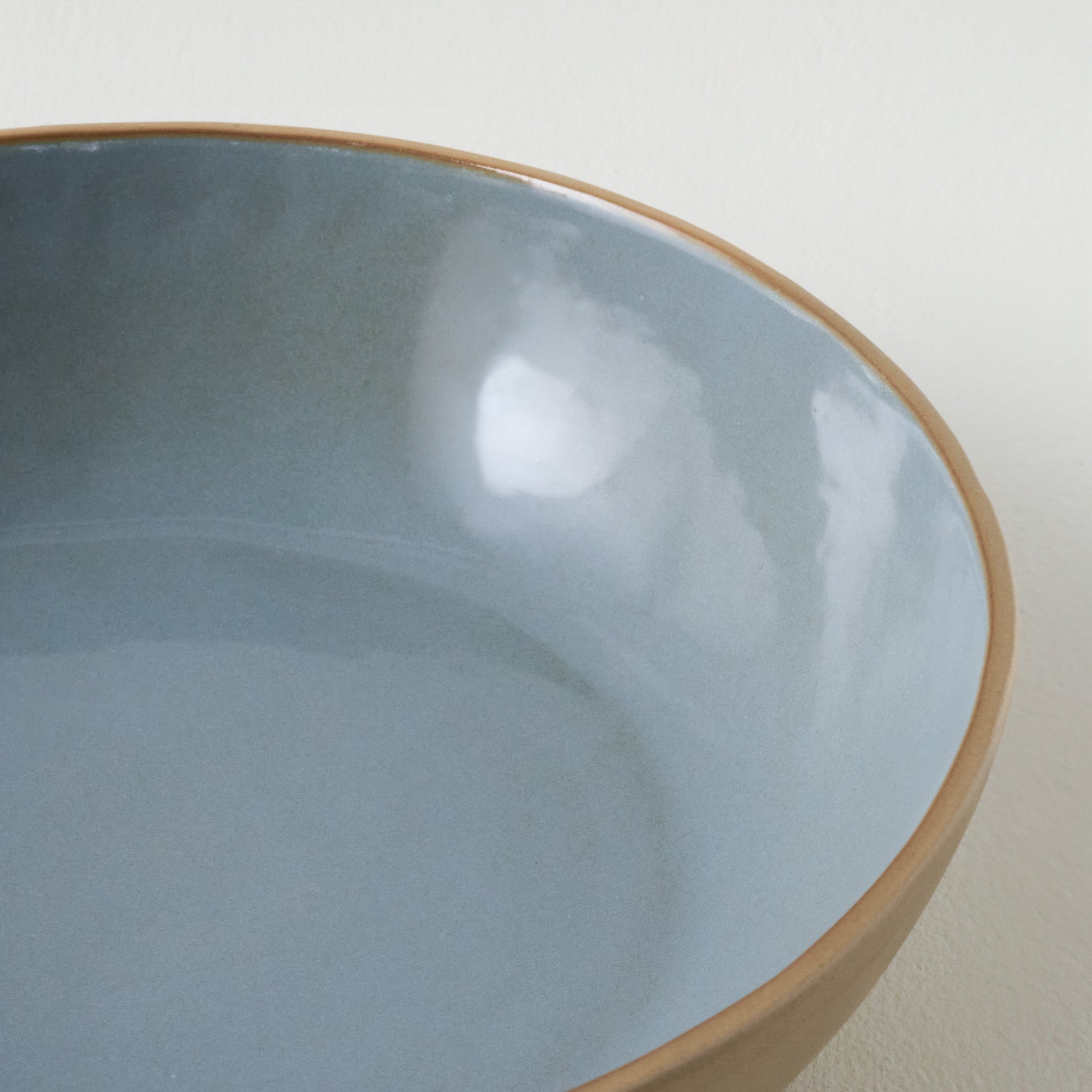 Lakelynn Serving Bowl up close