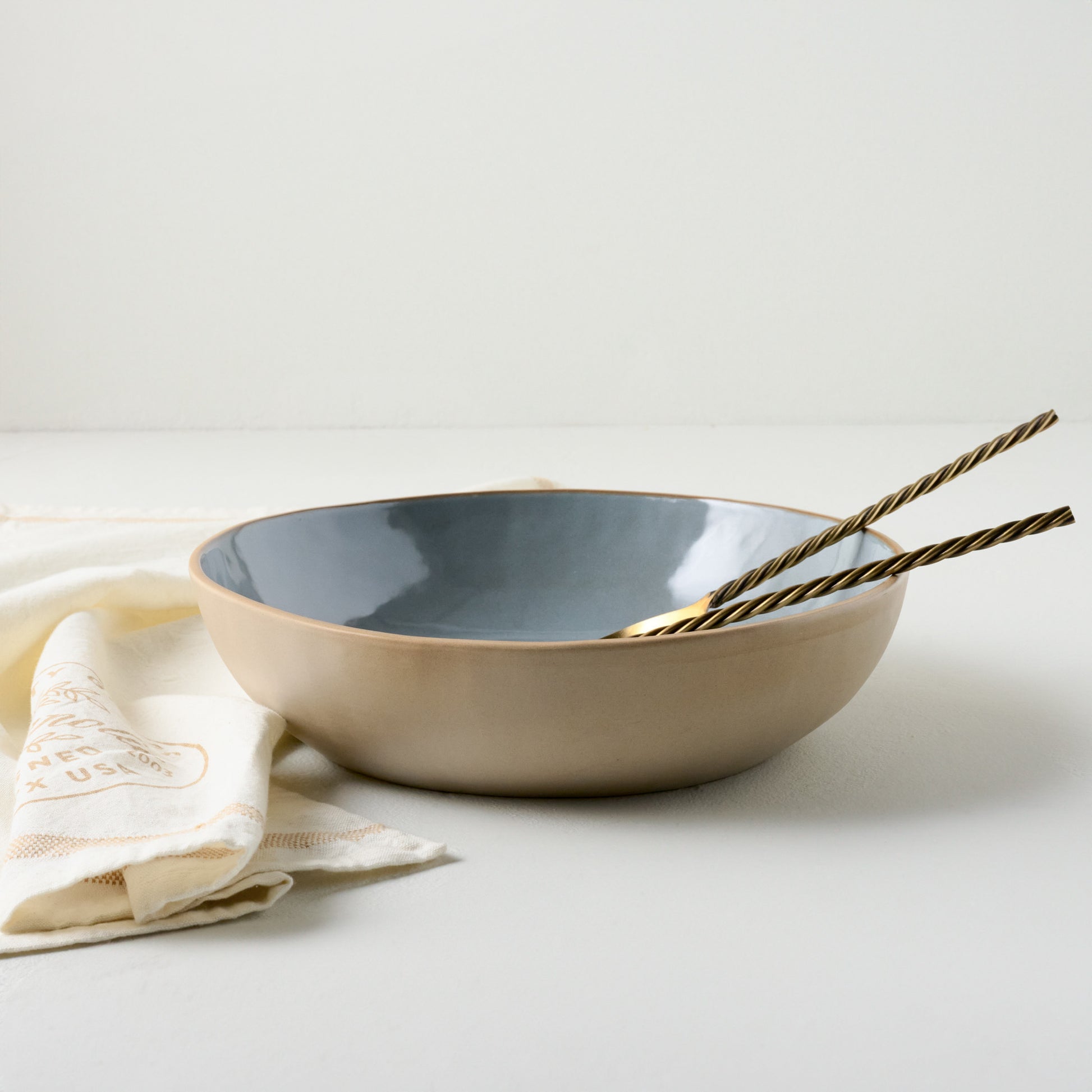 Lakelynn Serving Bowl shown with accessories