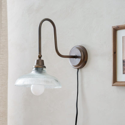 Clear Glass Winston Wall Lamp