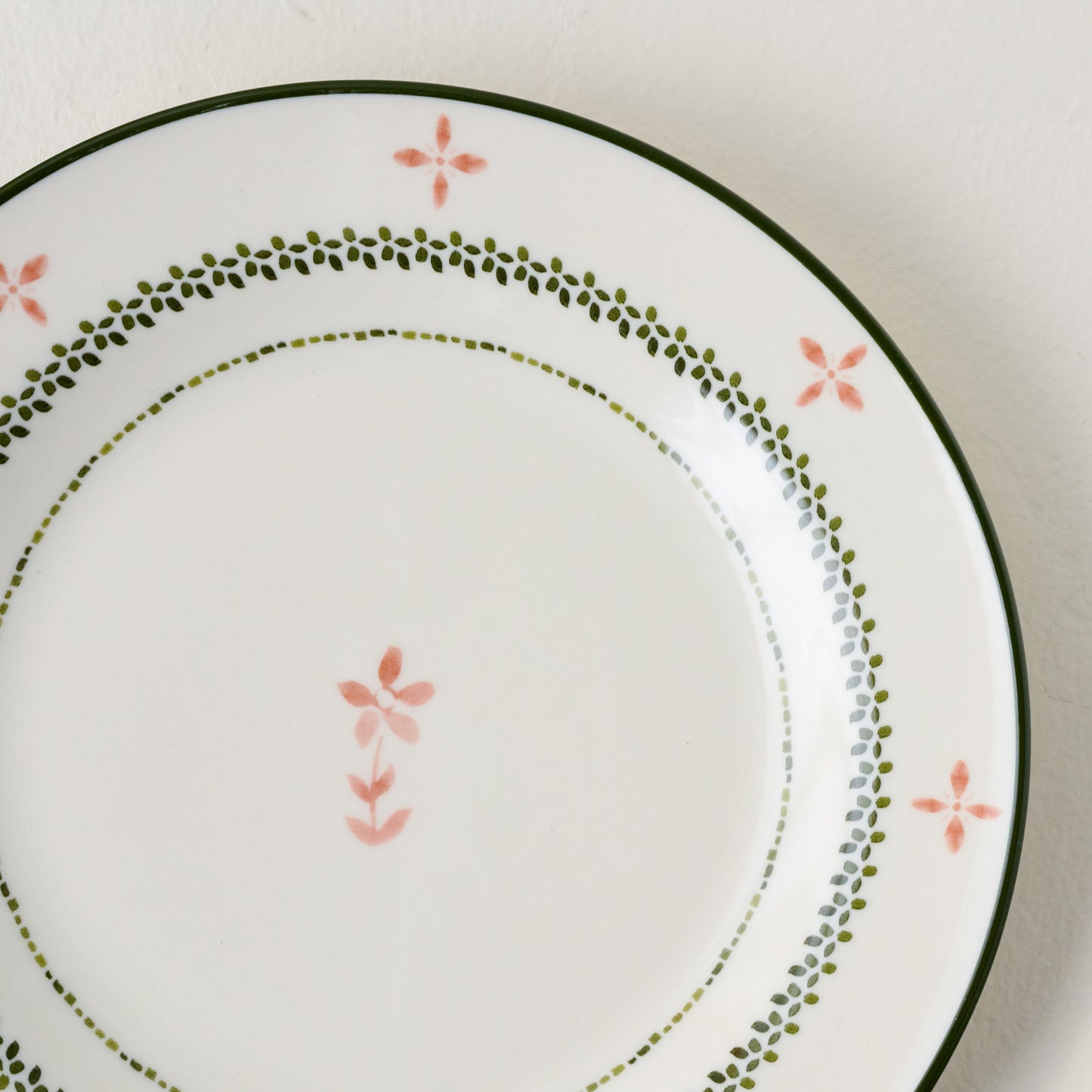 Green Luna Floral Salad Plate up close