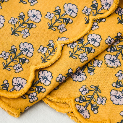 Maize Scallop Edge Block Print Napkin Set up close
