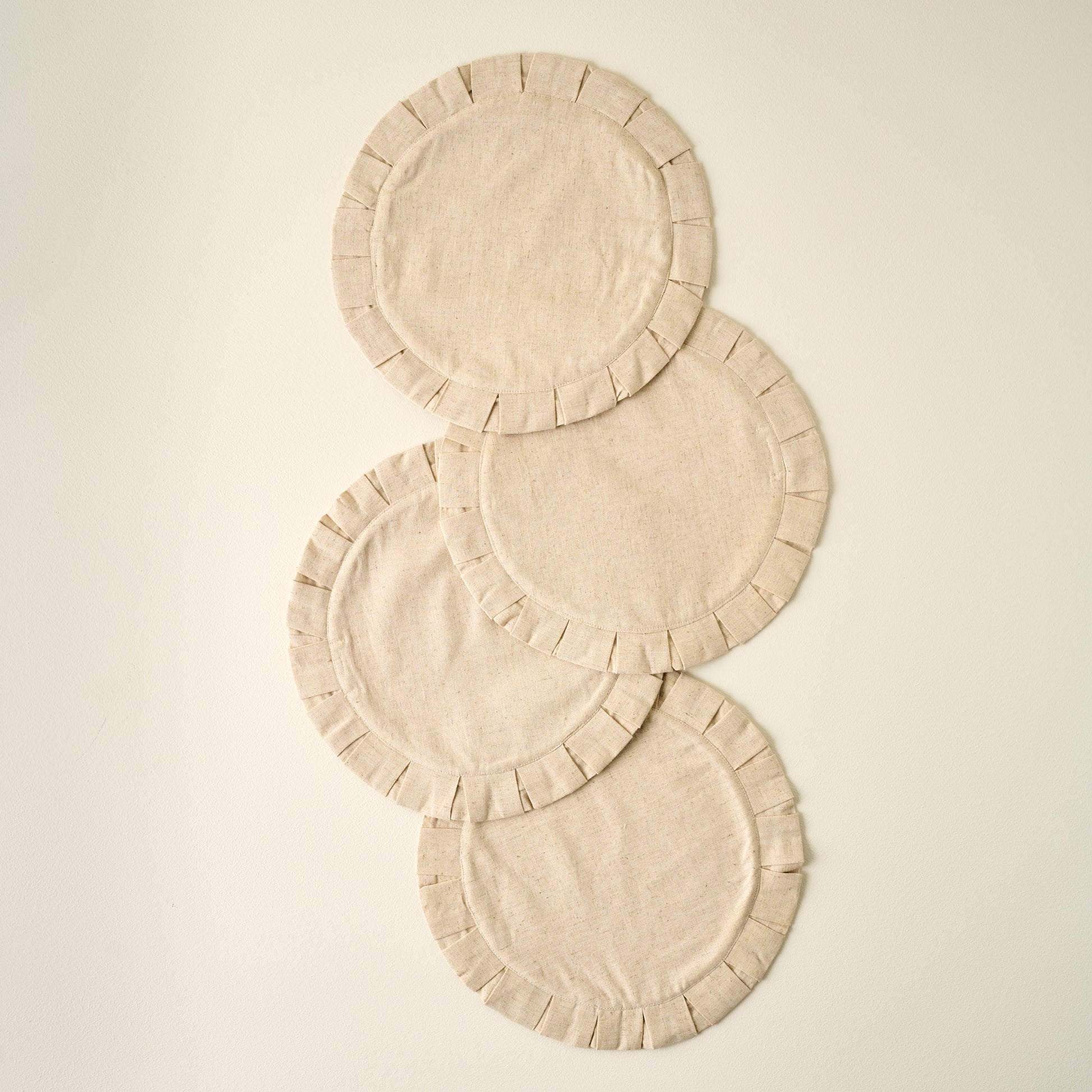 Natural Pleated Placemat Set of Four 