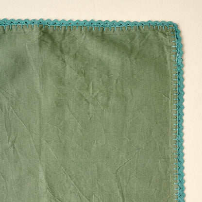 Green Crochet Edge Napkin Set of Four up close